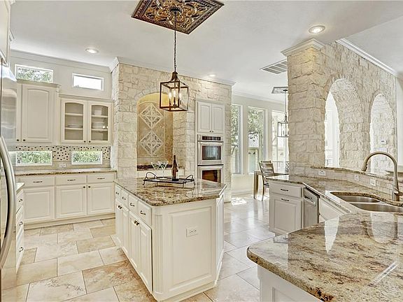4th image of 13217 Country Lake Dr