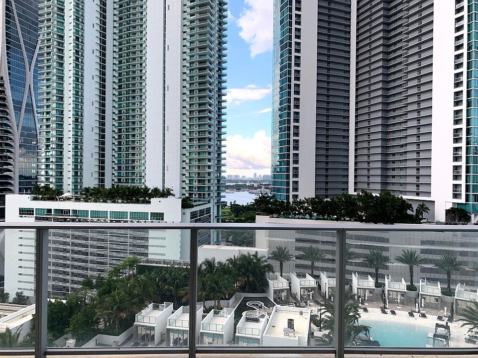 1st image of 851 NE 1st Ave #1503