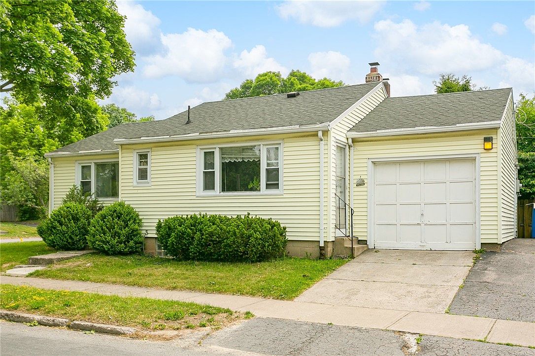 93 Rossiter Rd, Rochester, NY 14620 Zillow