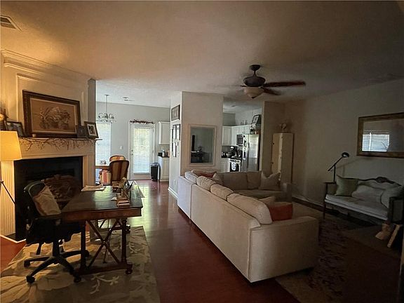 4th image of 5626 Lawley Dr