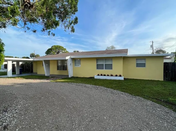 5449 Toronto Road, Haverhill, FL 33415