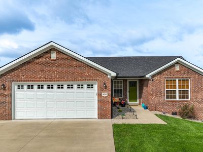 409 Middle Creek Way, Berea, KY, 40403