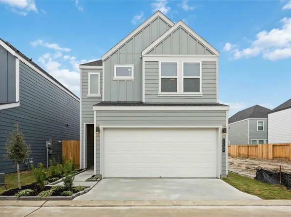 7718 Inwood Grove Ln, Houston, TX 77088