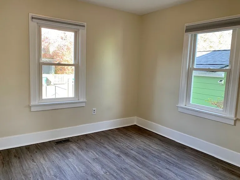 7511 Jones Ave NW — Photo 13