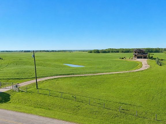 3rd image of 1423 Township Rd #512