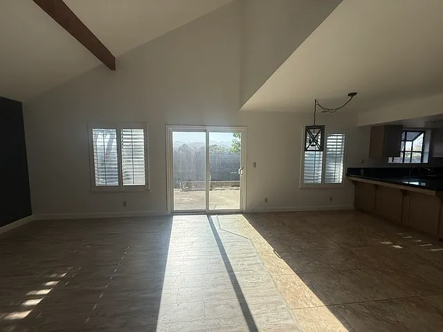 614 Taylor Pl — Photo 3