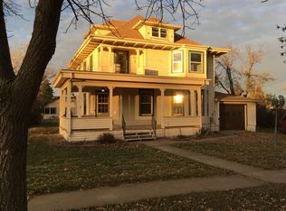 401 4th St SE, Highmore, SD 57345