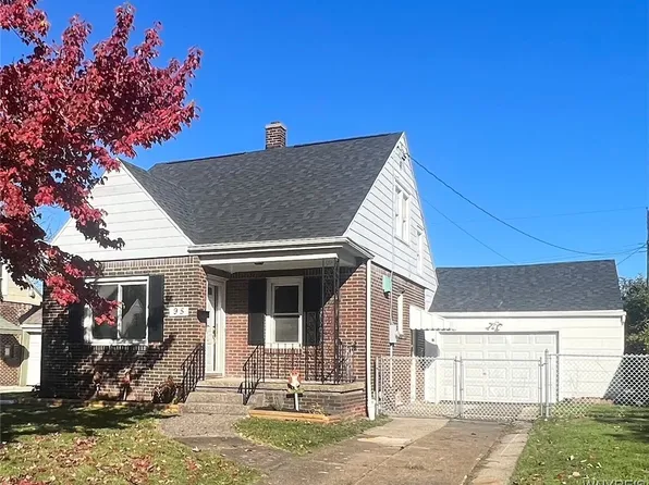 95 Oakridge Ave, Buffalo, NY 14217