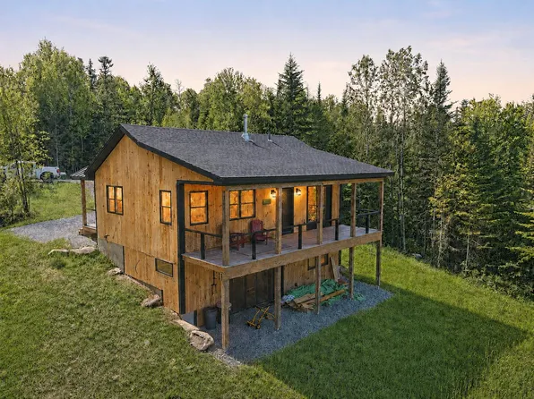 26 Spring Road, Rangeley, ME 04970