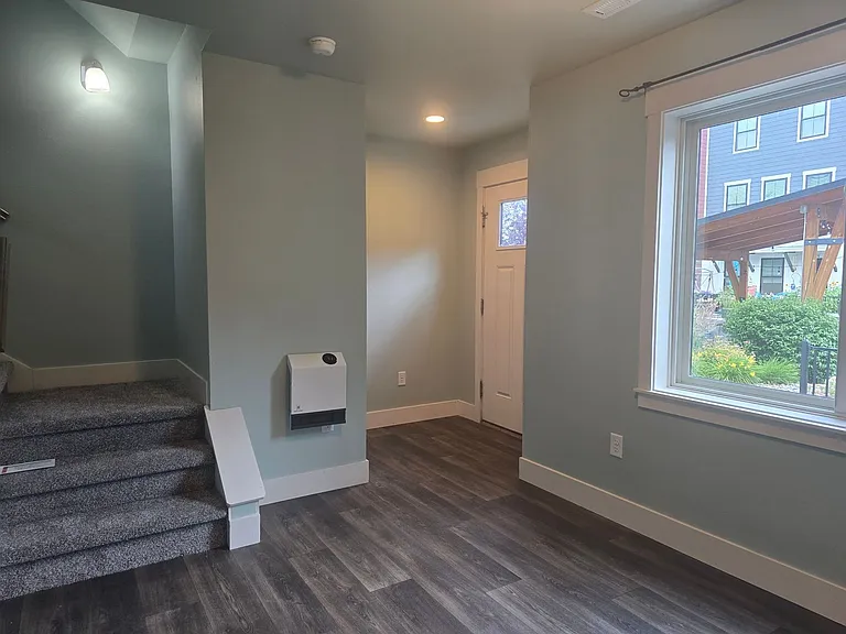 1904 Songbird Dr — Photo 5