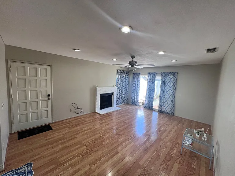 44586 La Paz Rd — Photo 21