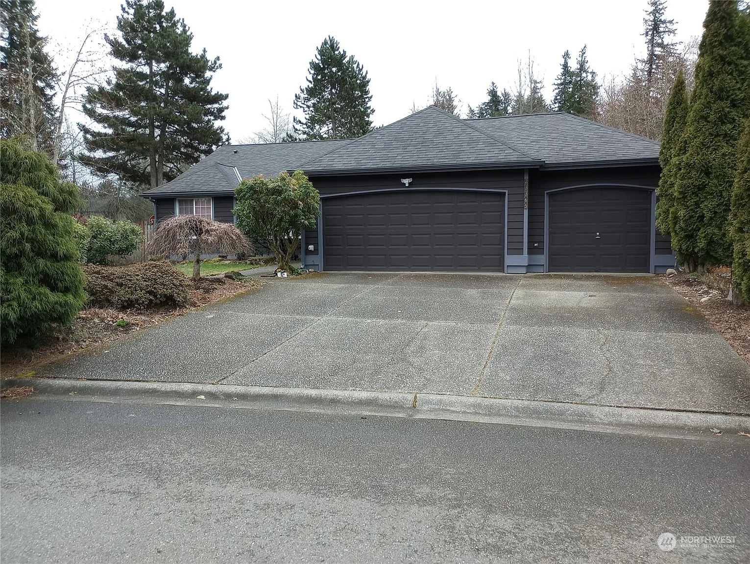 23365 SE 243rd Place photo 1