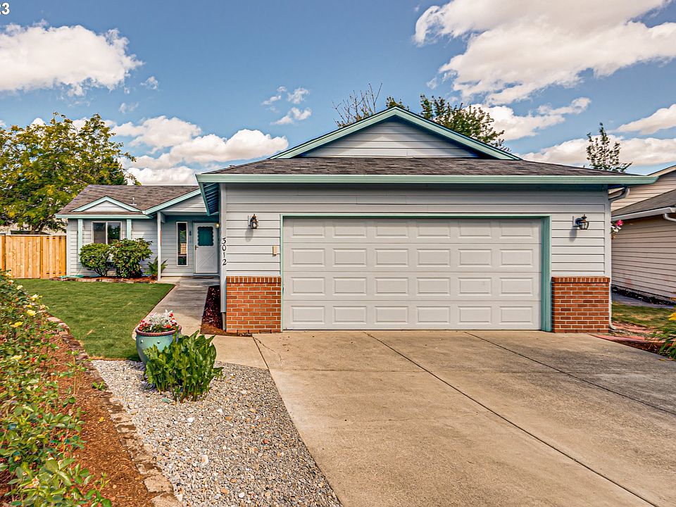 1st image of 3012 NE 158th Ct