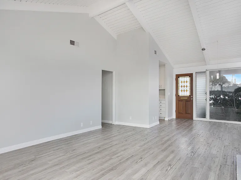 305 Camino San Clemente — Photo 3