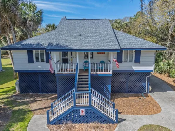 3308 Myrtle St, Edisto Island, SC 29438