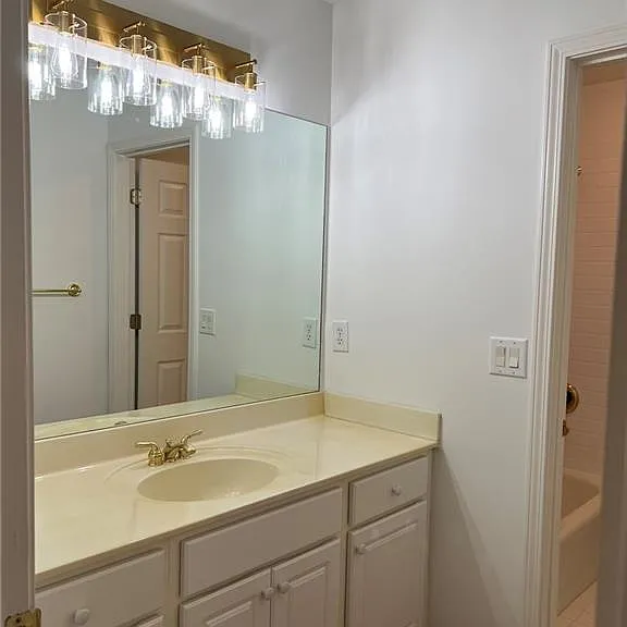 4782 Ellington Ct — Photo 32