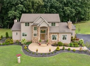 102 Mehard Ave #B, Greenville, PA 16125