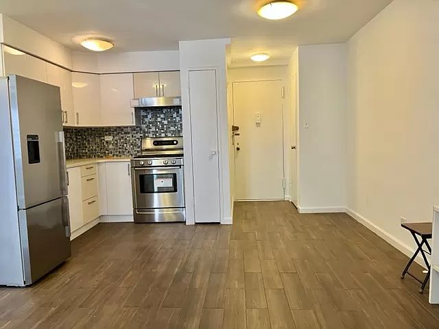 1st image of 50 Bayard St APT 2G