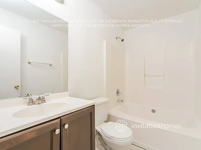 2419 Parsons Pond Cir — Photo 13