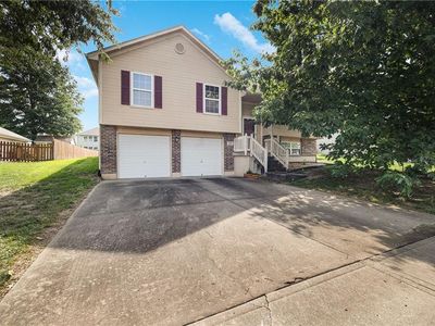 509 SW Centurion Ct, Grain Valley, MO, 64029