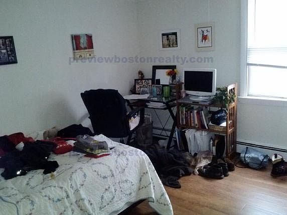 2nd image of 49 Boylston St #Mmc2