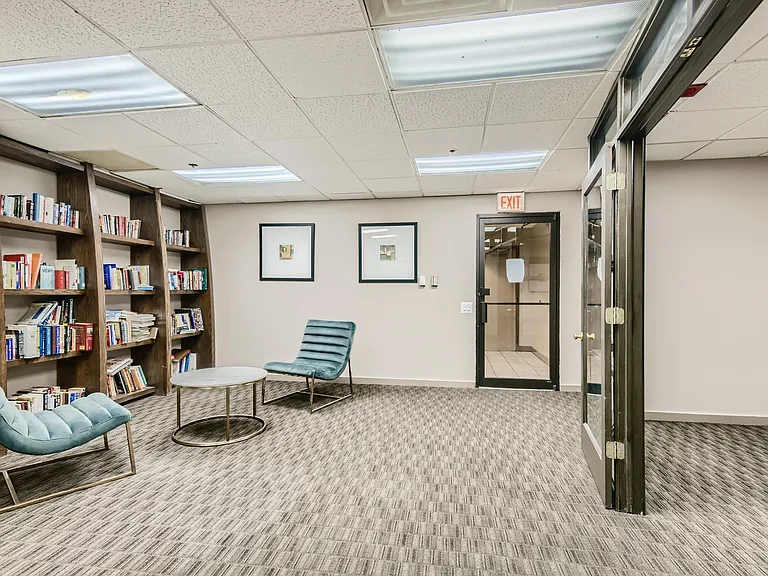 5320 N Sheridan Rd #2404 — Photo 10