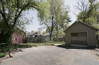 4th image of 135 W Pitman Ave