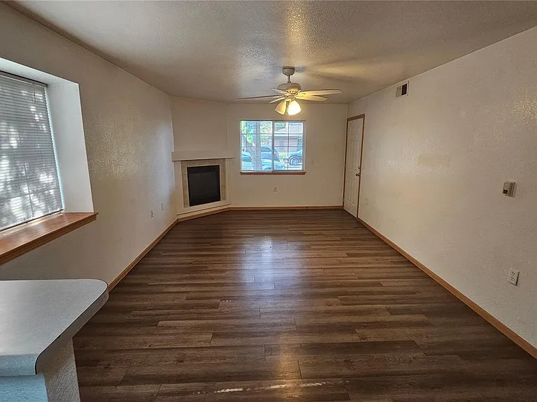 1221 University Ave #A103 — Photo 4
