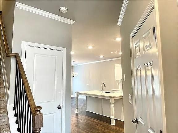 4th image of 2375 Morgan Place Dr