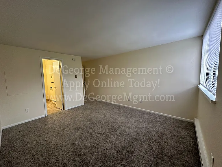 Parkview Apartments — Photo 100
