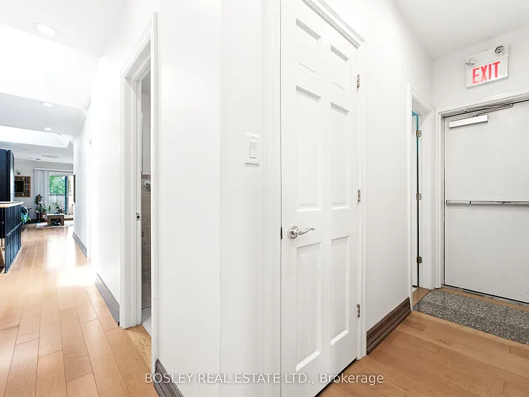 115 Roncesvalles Ave #3 — Photo 24