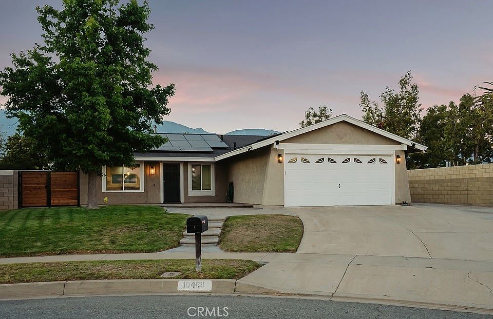 1st image of 10488 Balsa St