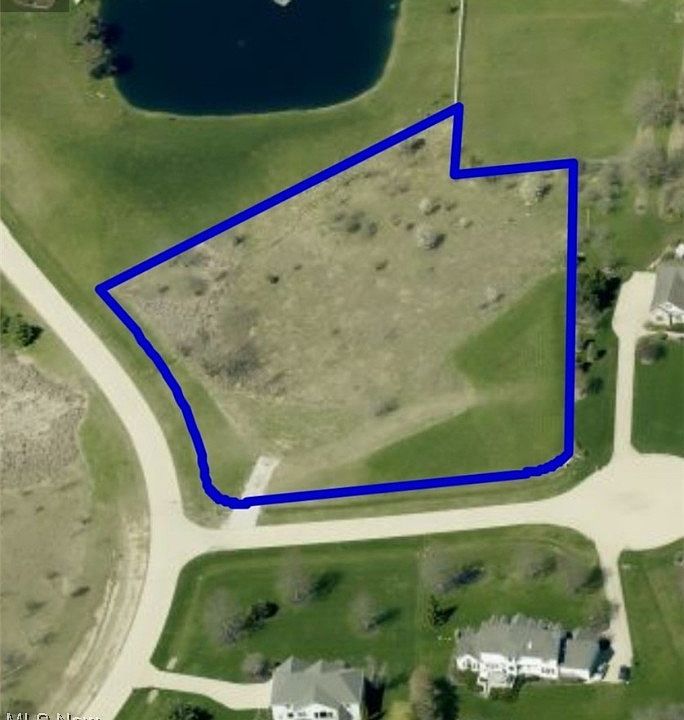 2nd image of 4183 Majestic Cir