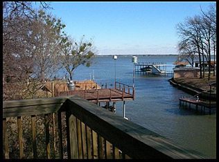 725 Shore Line Dr, Tool, TX 75143