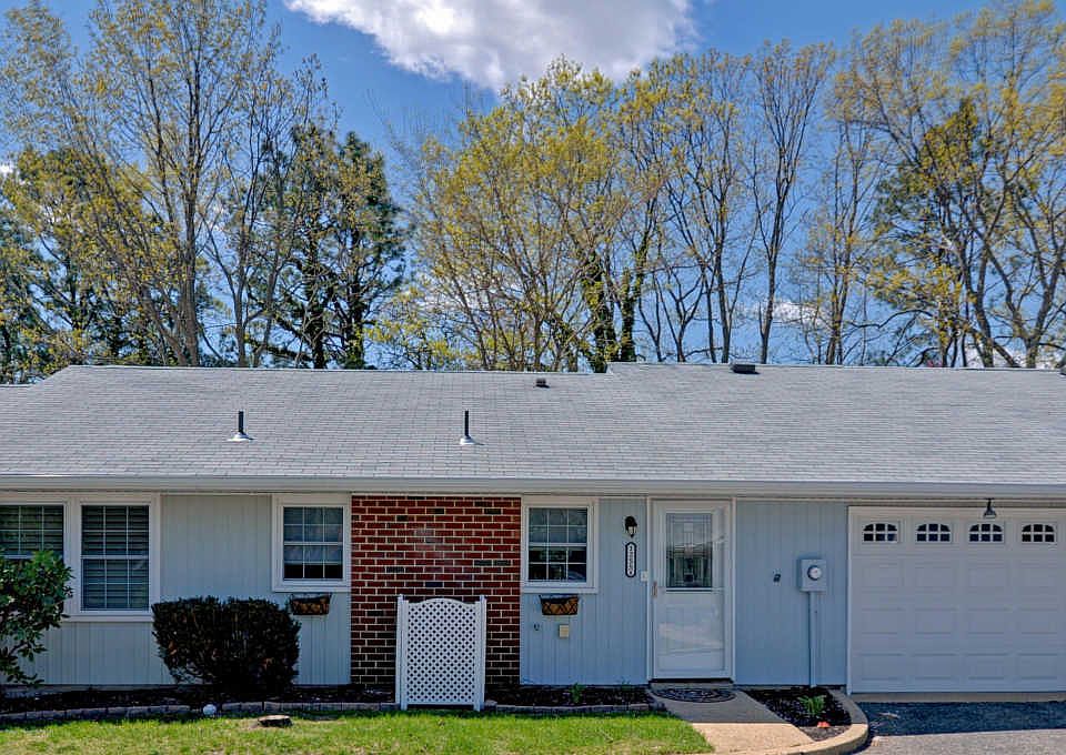 1st image of 1255B Hamilton Ct