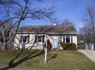 372 E Fullerton Ave, Glendale Heights, IL