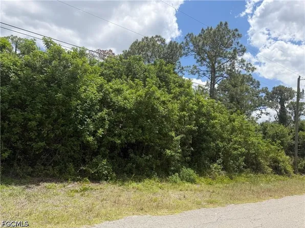 1142 Sunrise Blvd, Lehigh Acres, FL 33974