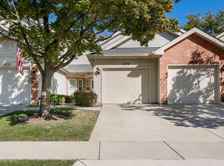 1473 Golfview Dr, Glendale Heights, IL 60139