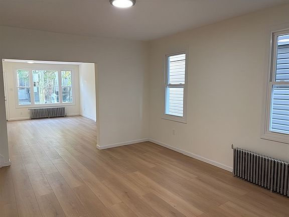 4th image of 114-36 Sutter Ave #1