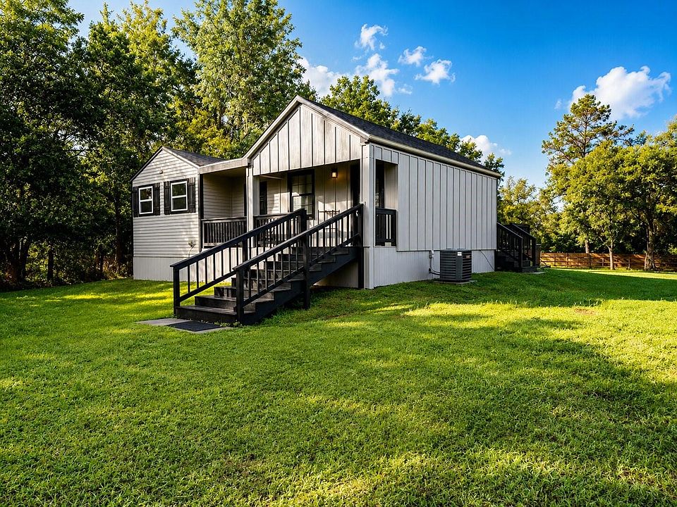 1st image of 14206 Patricia Ln #377