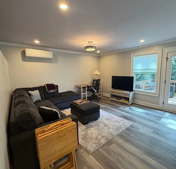 317 Morgan Pl — Photo 6