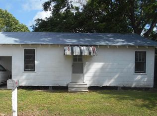910 Domingue St, Scott, LA 70583
