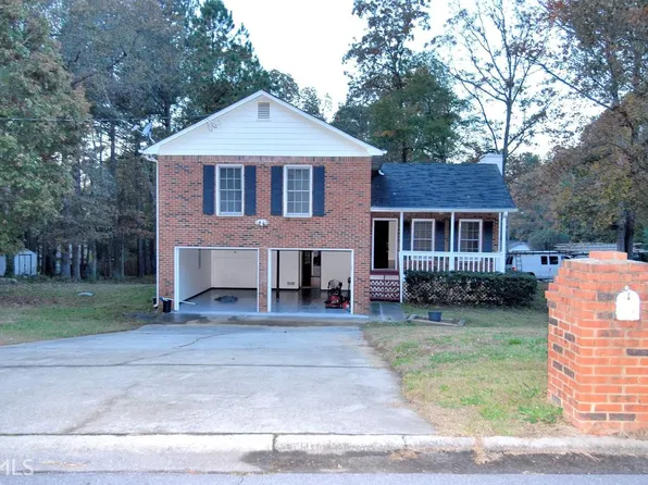 146 Eric Run Ct, Lawrenceville, GA 30043