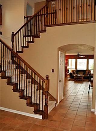 3rd image of 11625 Cape Royal Ln