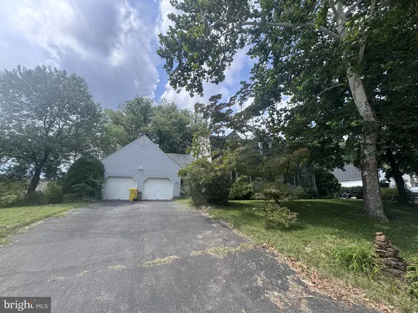 318 Lynwood Dr, Severna Park, MD 21146