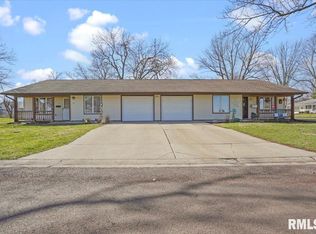 315-317 S Ring St, Virden, IL