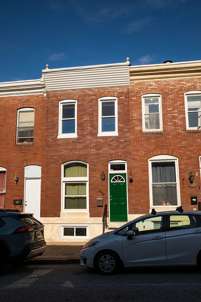 Building Photo - 245 S Robinson St