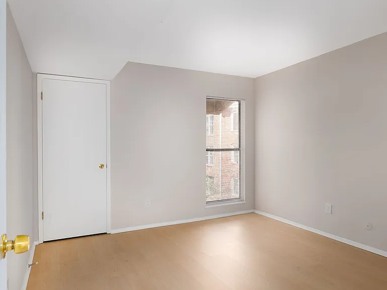 Village Park Apartments — Photo 7
