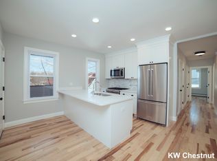 10 Duffley Ct #2, Chestnut Hill, MA 02467