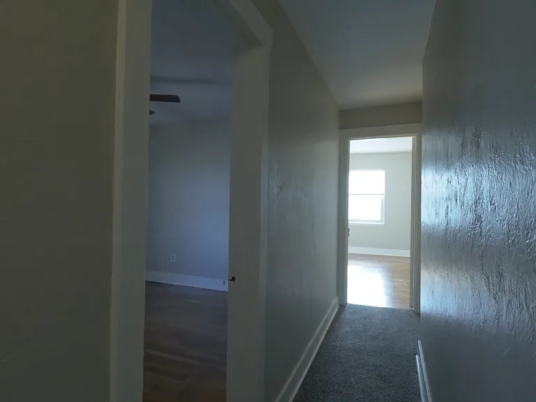 373 S Pacific Ave — Photo 18